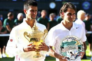 Djokovic e Federer durante la premiazione di Wimbledon 2014
