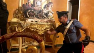 Le fasi dell'operazione di Carabinieri arresti clan Casamonica