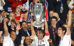 Champions, il Milan completa il tris