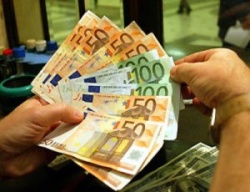 Diminuiscono nel 2013 le tasse, fino a -250 euro per famiglia      