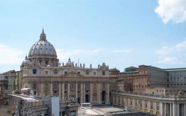 Vaticano: due arresti per fuga documenti