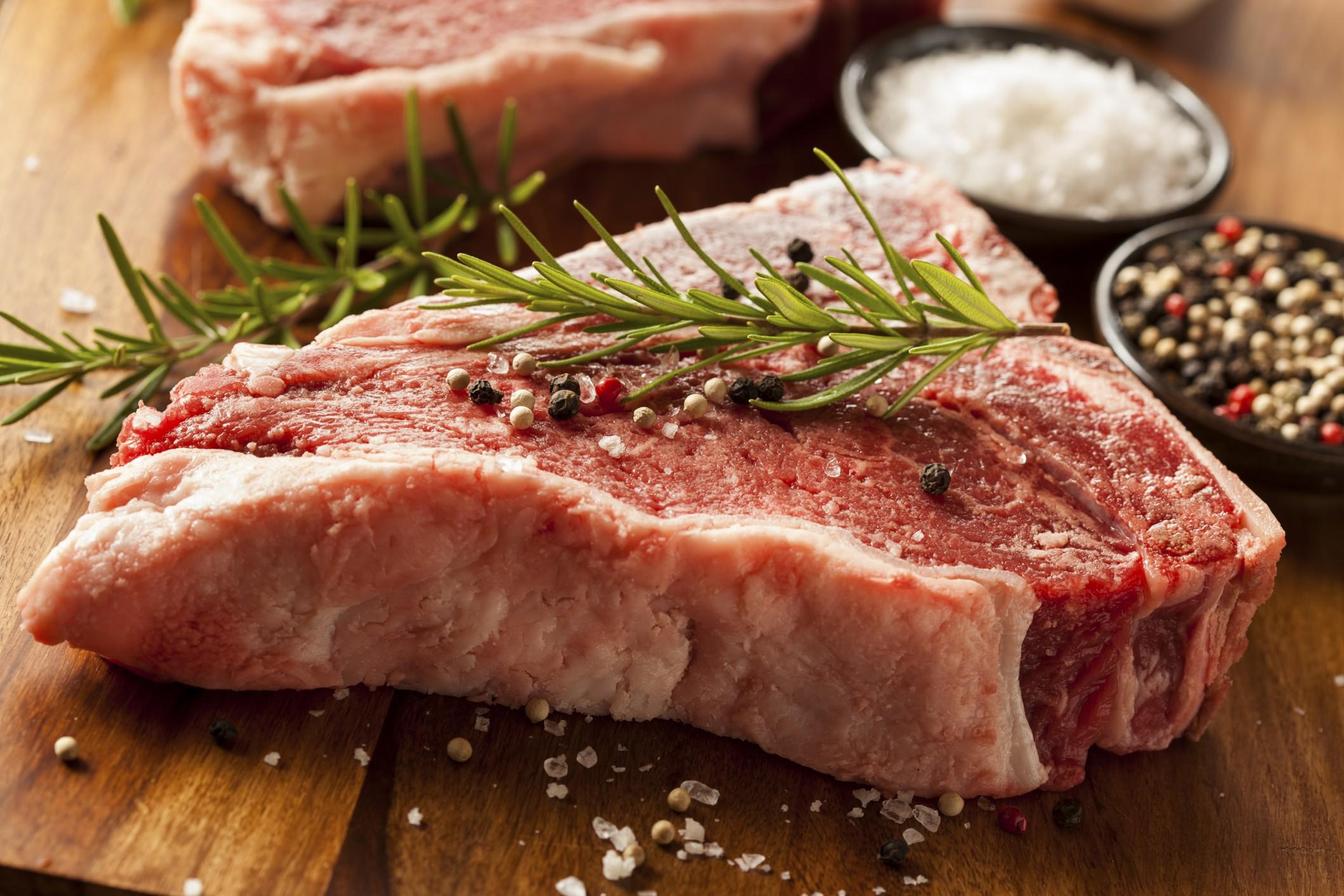 Dieta: dagli States sì alla carne rossa