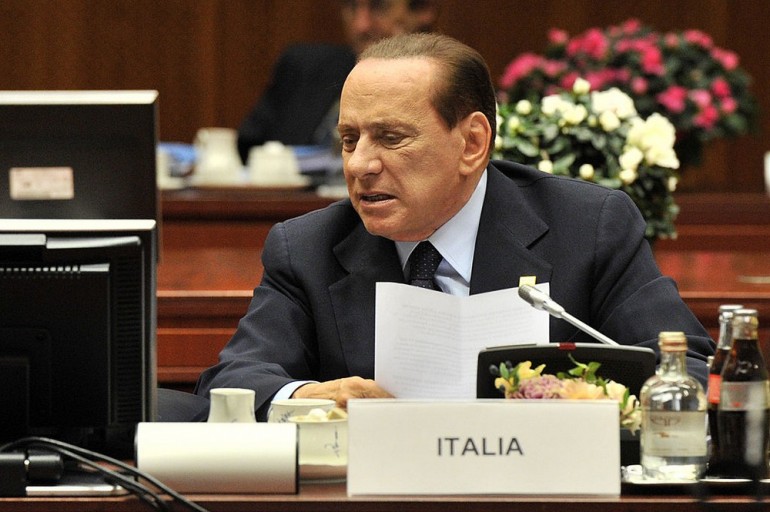 Wikileaks: gli USA spiavano Berlusconi