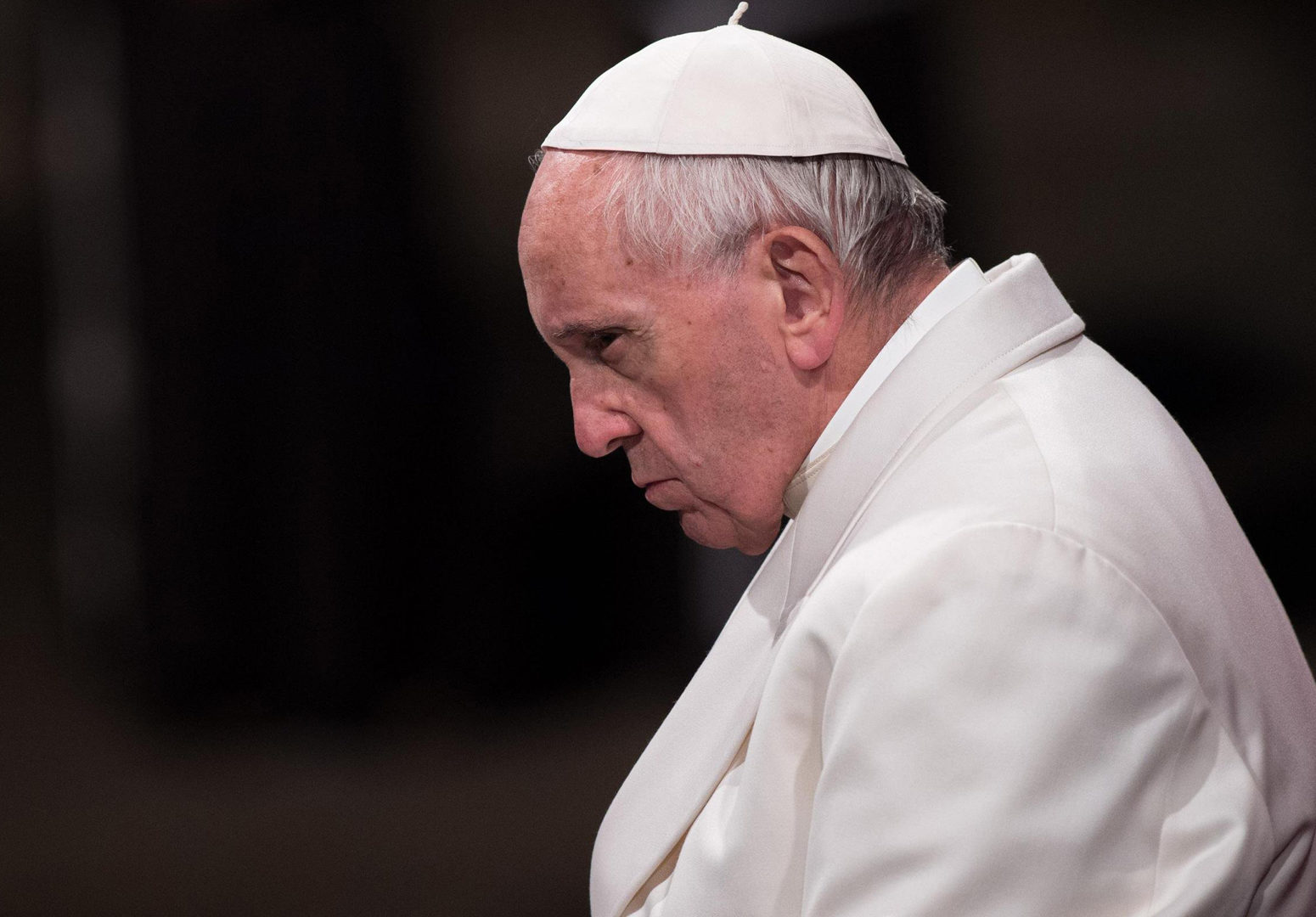 Il Papa guarda ai migranti ma perde fede e fedeli