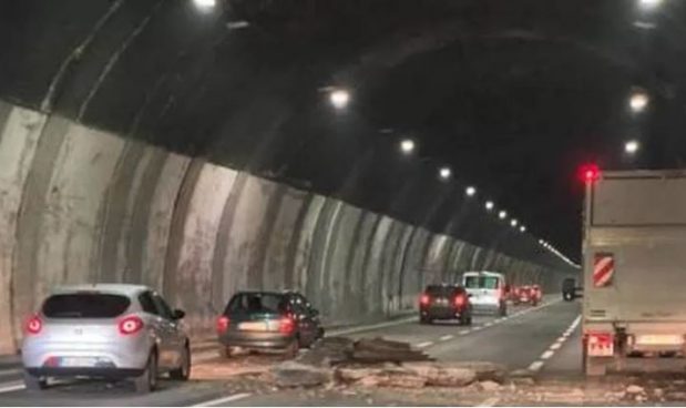 Gallerie autostradali a rischio in tutta Italia