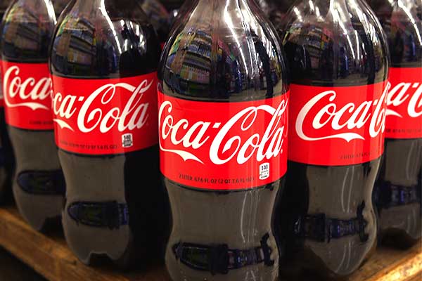 plastica-coca-cola-azienda più inquinanteri-supermercati